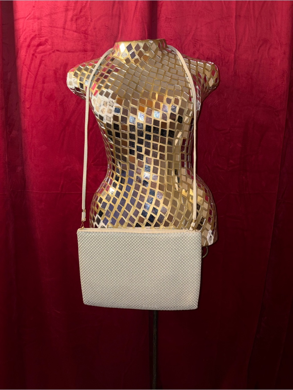 Whiting & Davis Cream Mesh Crossbody Bag with Slim Strap - Picture 2 of 3